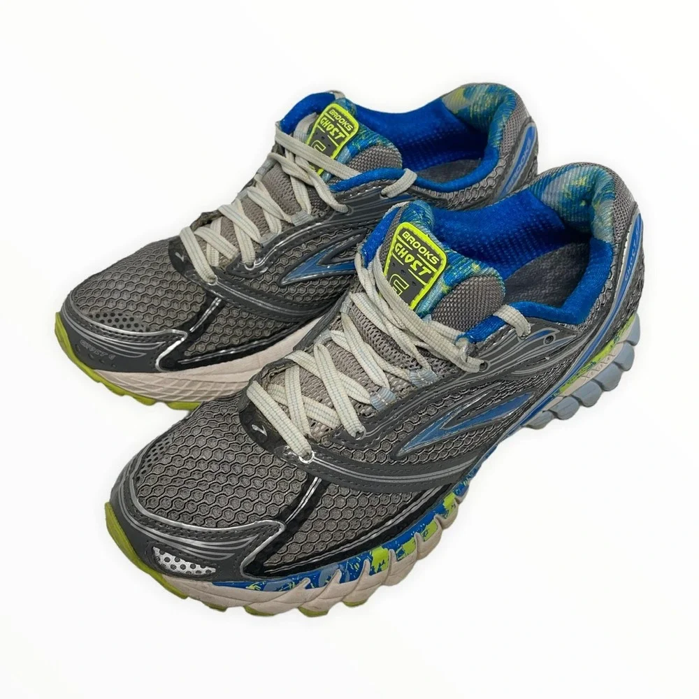 BROOKS WOMEN'S GHOST RUNNING SIZE 8 SHOE BLUE‎